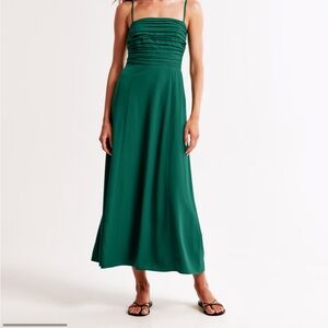 Abercrombie & Fitch Green Maxi Sundress with Ruched Details and Square Neck